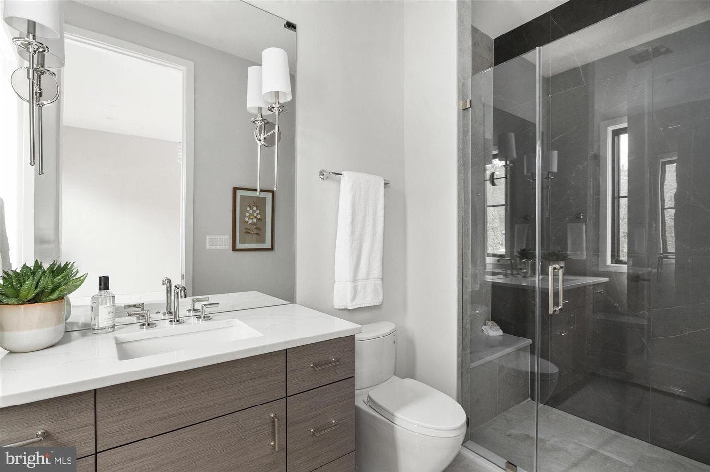 1306 Ballantrae Court photo 33