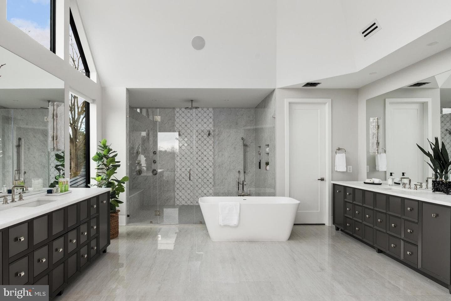 1306 Ballantrae Court photo 43