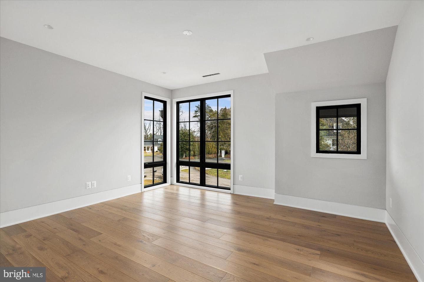 1306 Ballantrae Court photo 52