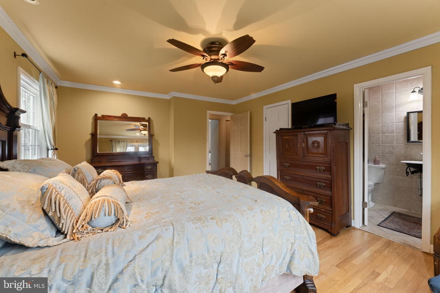 9303 Swinburne Court photo 19