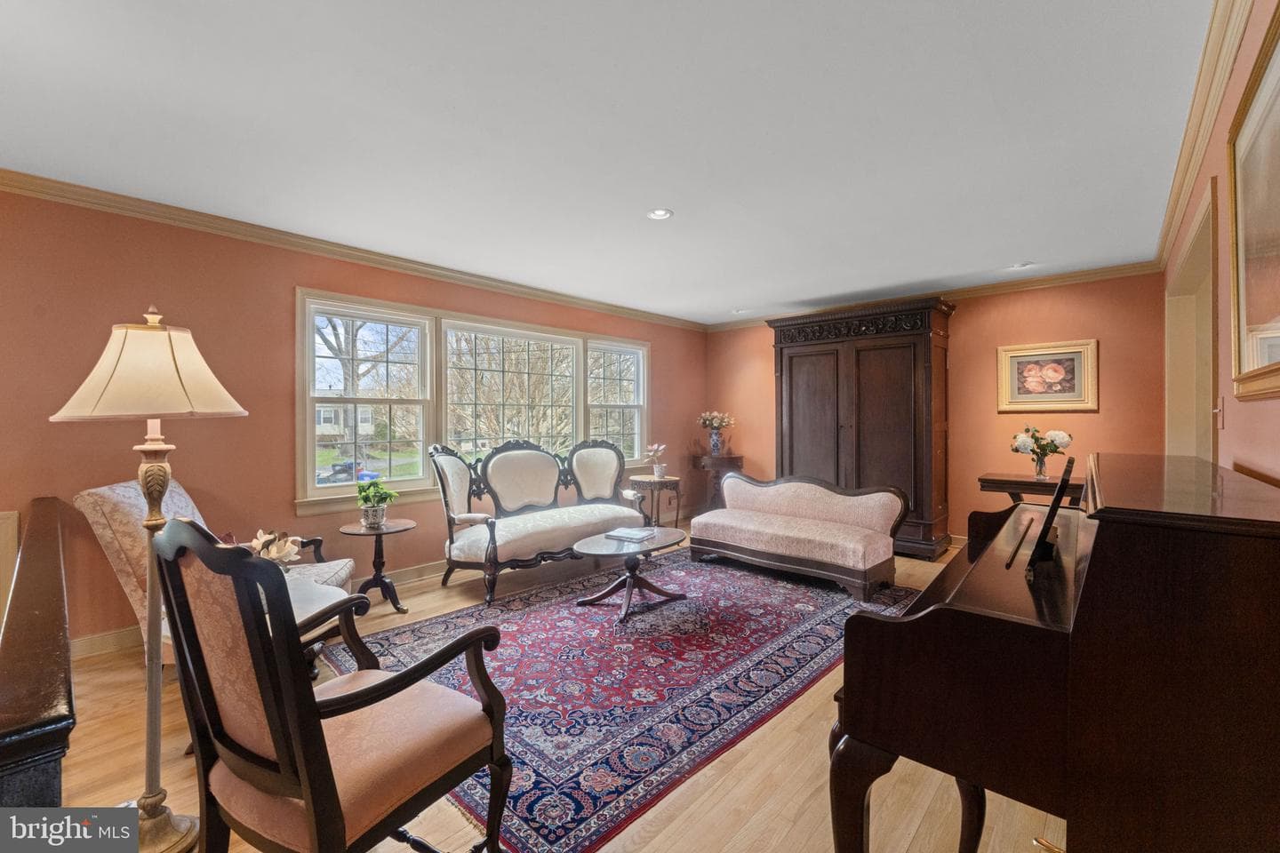 9303 Swinburne Court photo 3