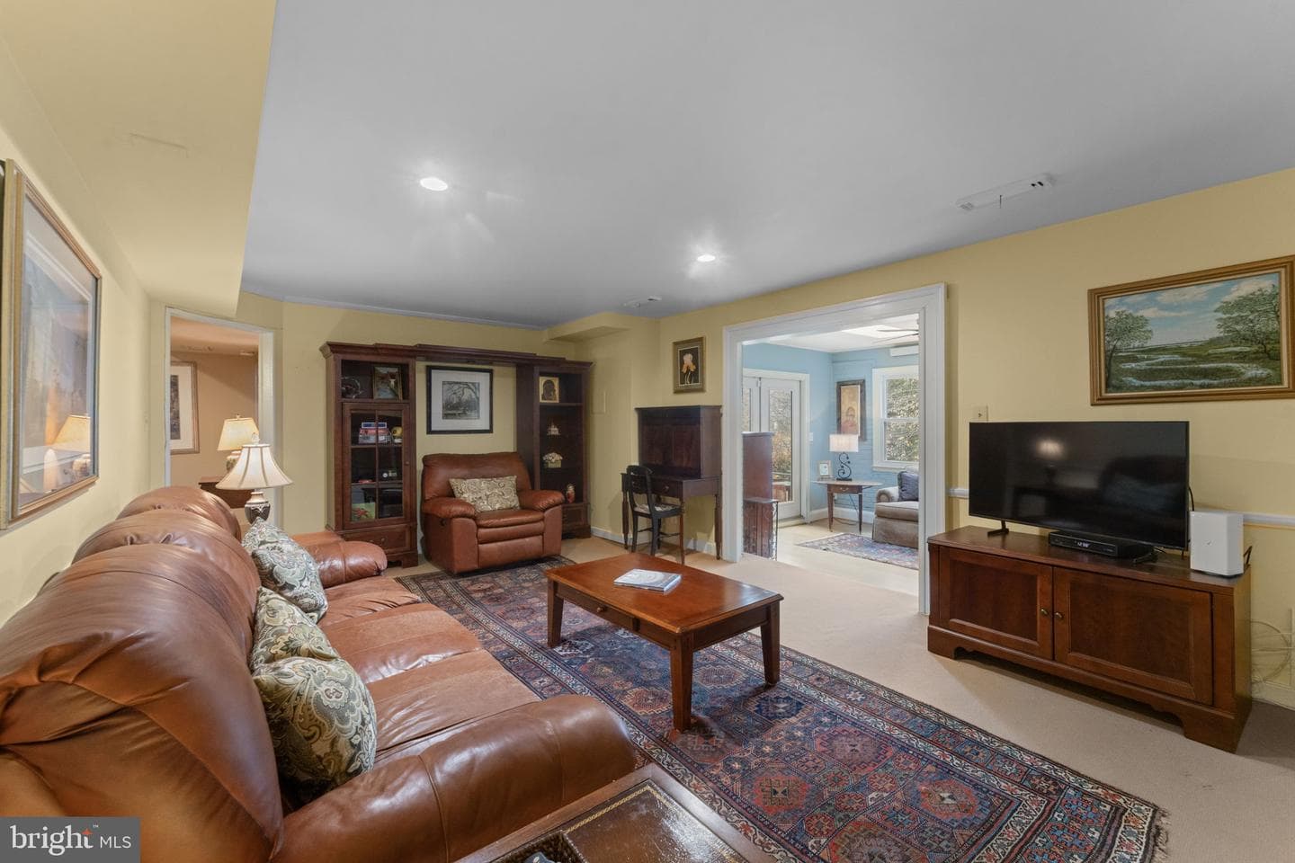 9303 Swinburne Court photo 39