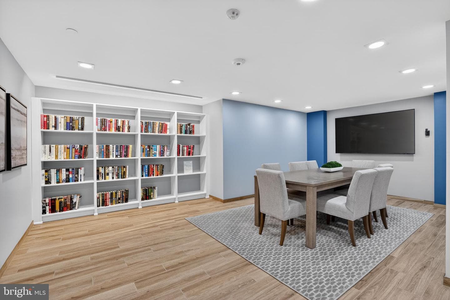 1808 Old Meadow Road #1009 photo 19