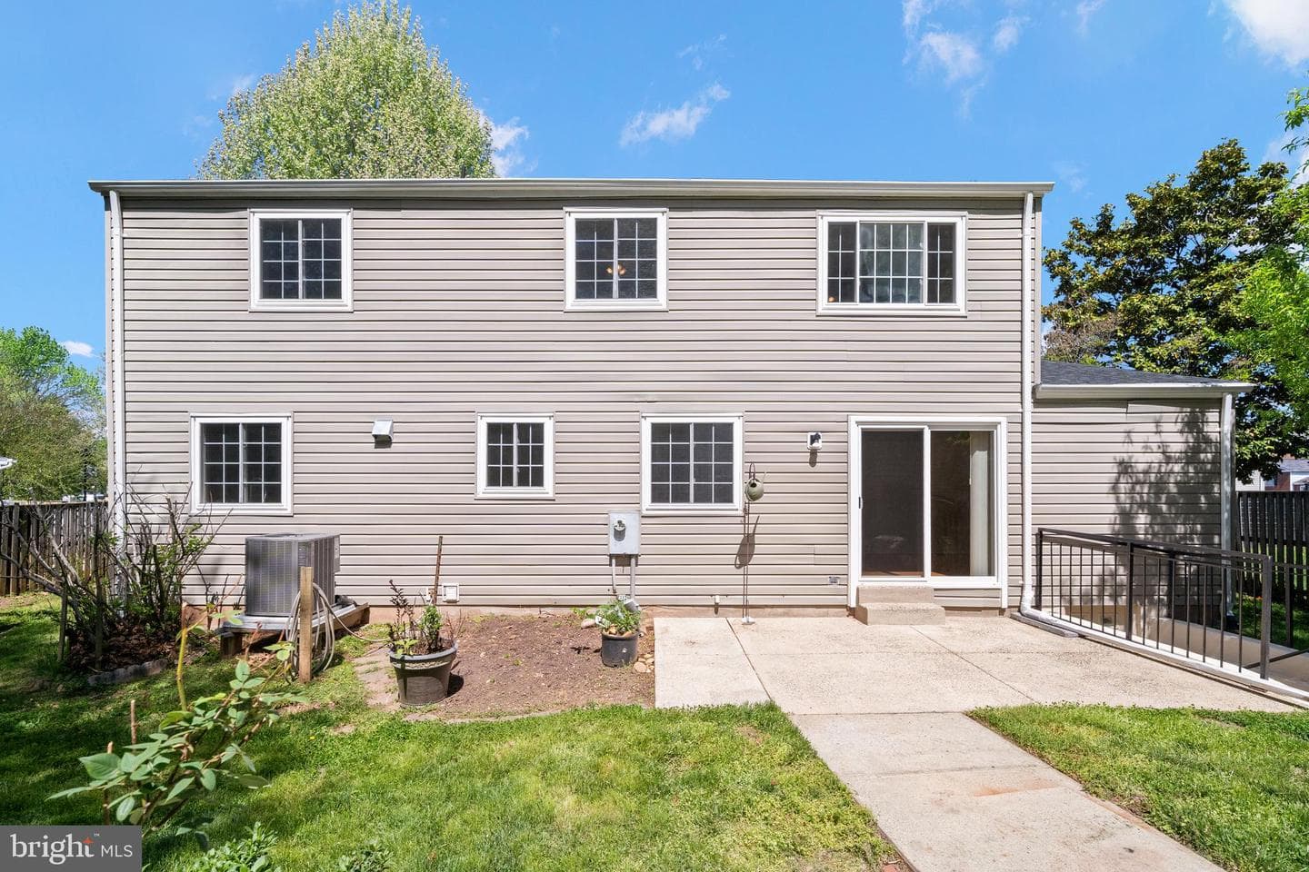 1103 Burwick Drive photo 6