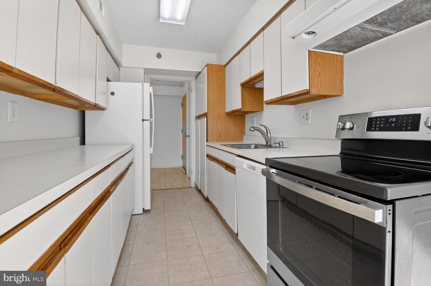 1808 Old Meadow Road #1105 photo 16