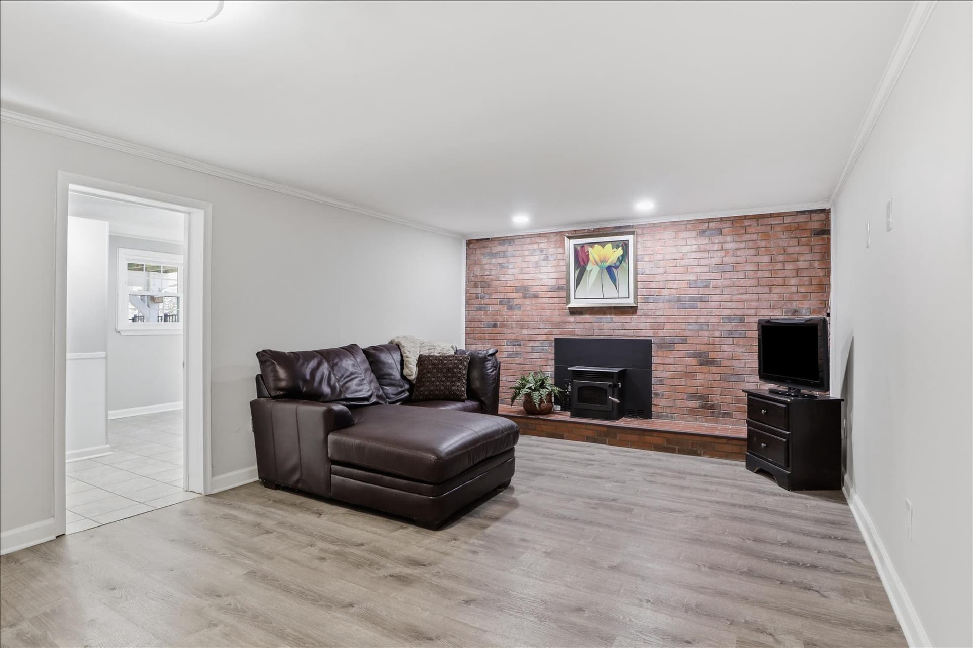 8109 Overton photo 25