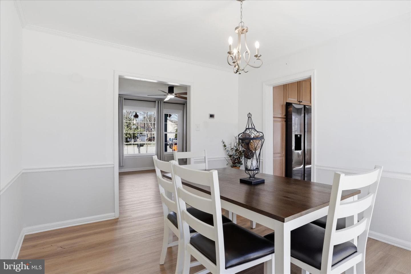 8109 Overton photo 8