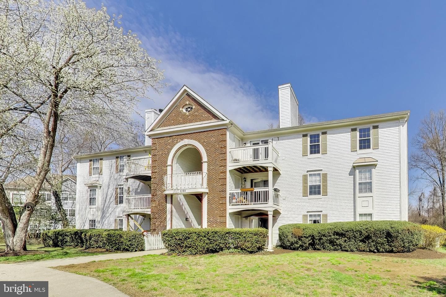 5704 Olde Mill Court #144 photo 2