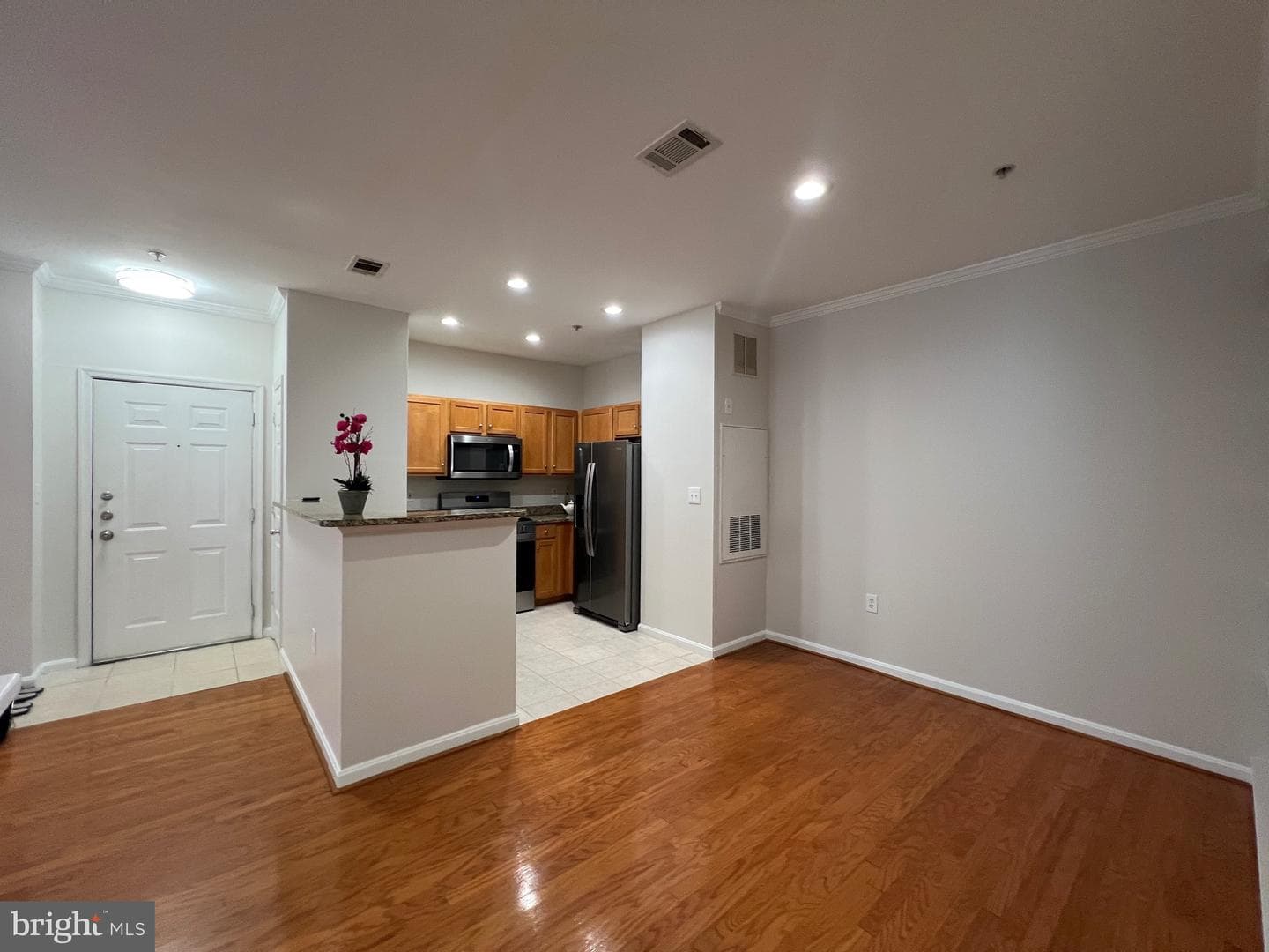5107 Travis Edward Way #d photo 7