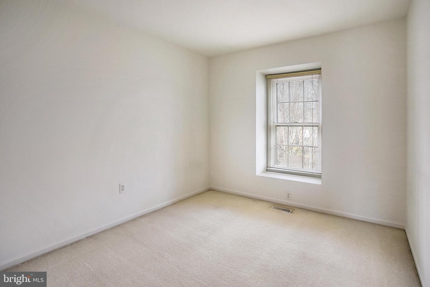 7205 Gentian Court photo 24