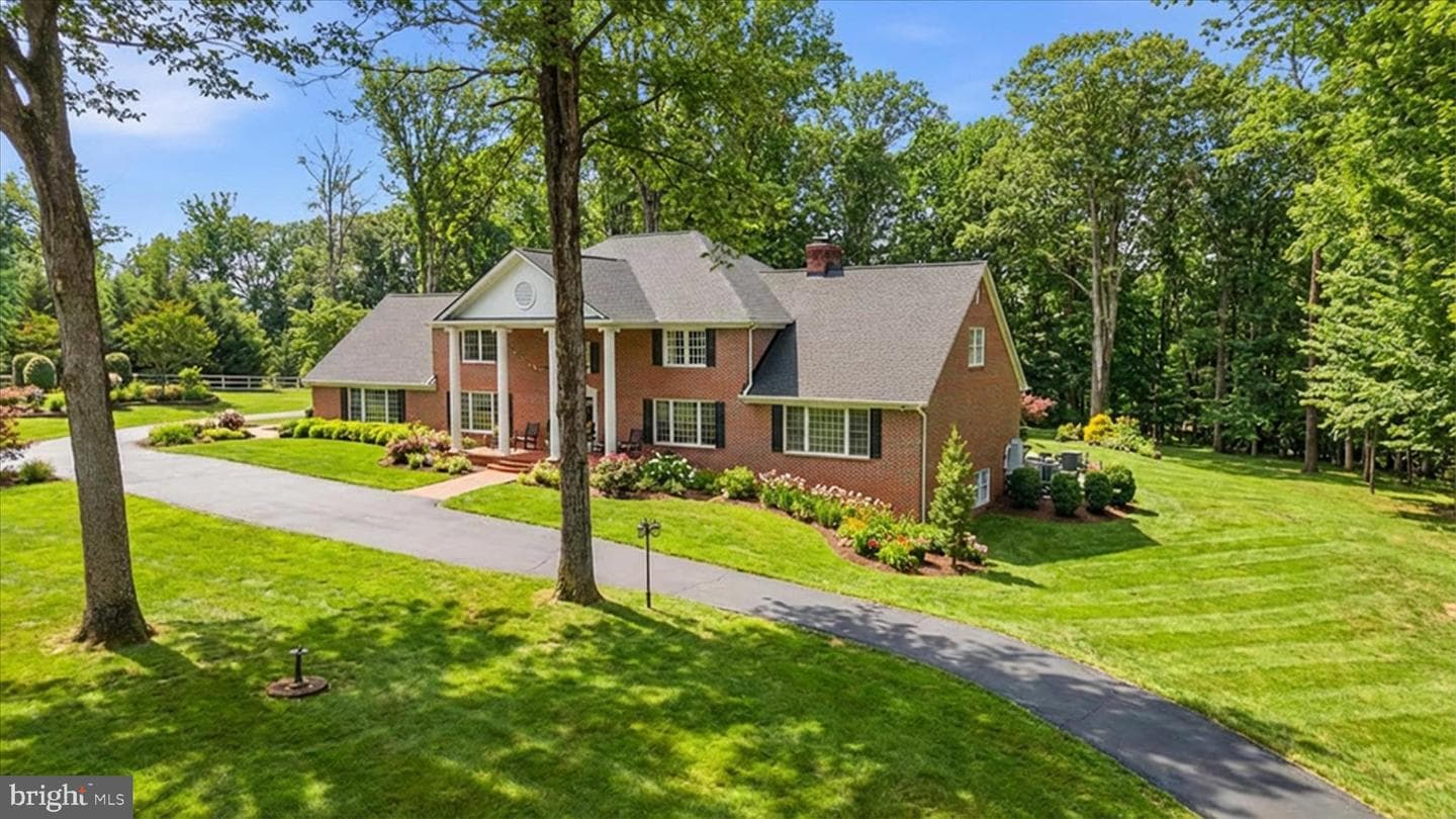 6704 Cedar View Court photo 11