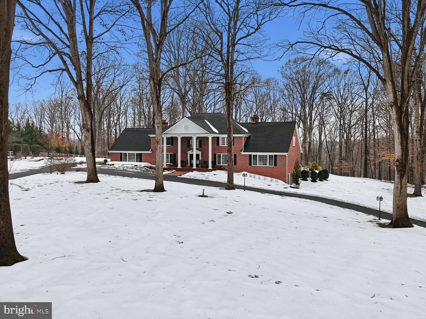 6704 Cedar View Court photo 4