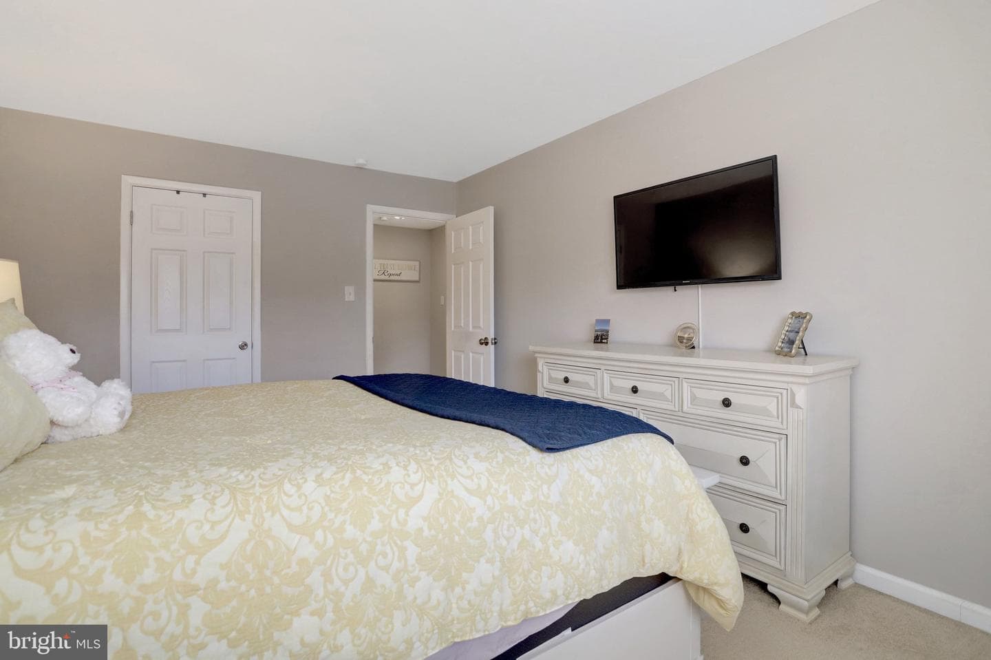 3940 Woodhue Place #18 photo 21