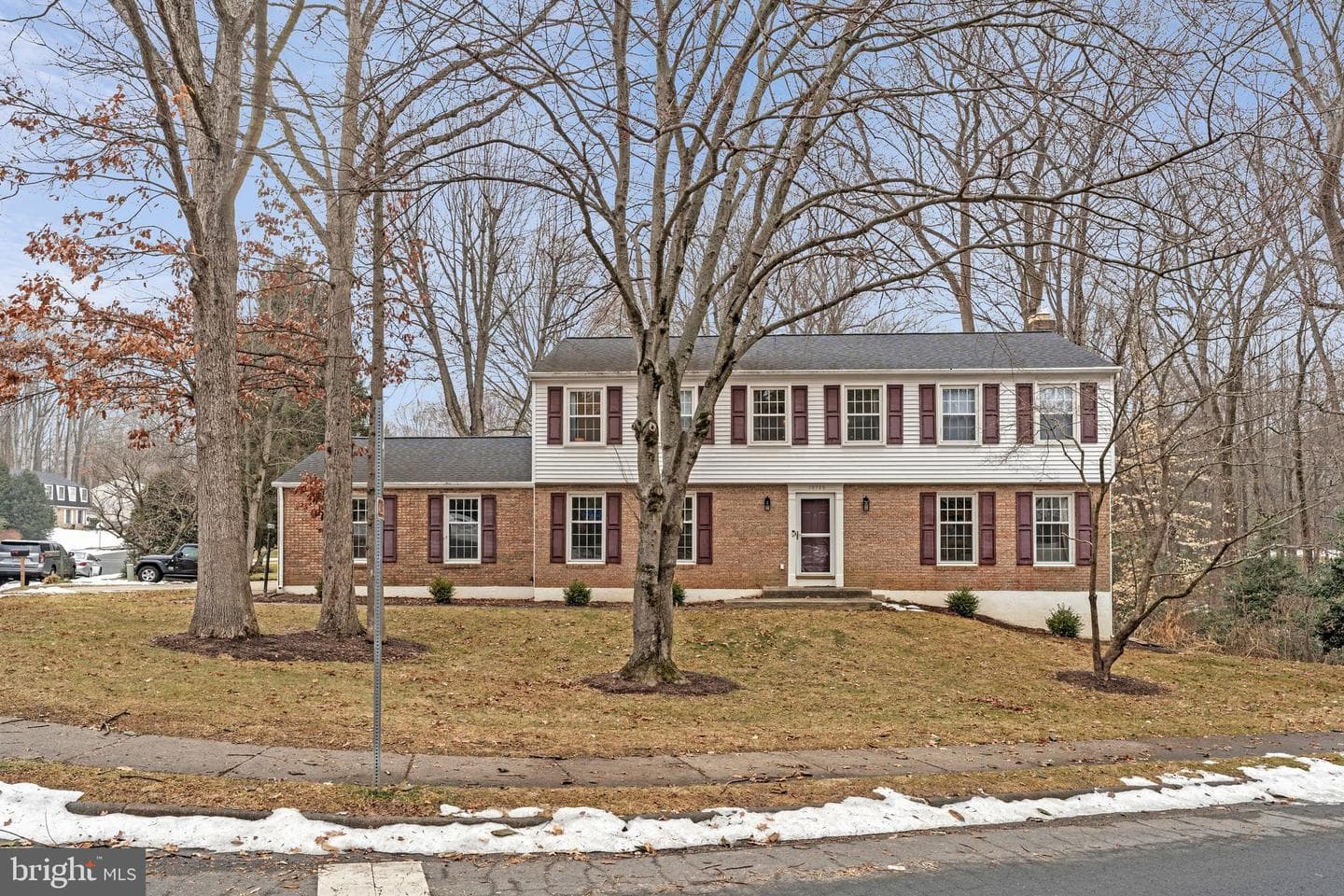 10720 Burr Oak Way photo 2