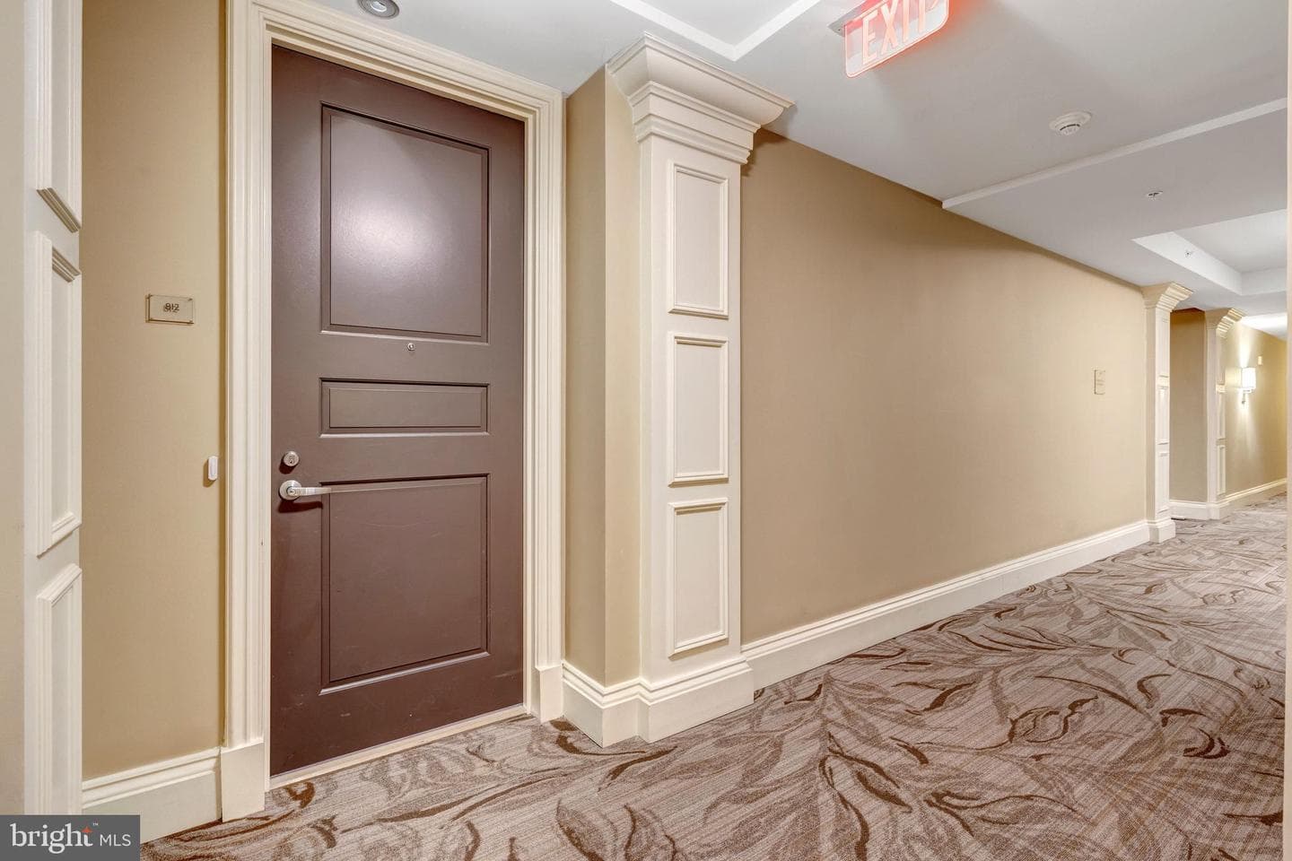8220 Crestwood Heights Drive #812, Mclean