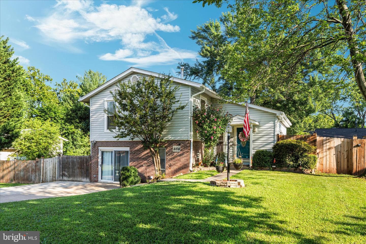 4104 Hamlin Avenue photo 29