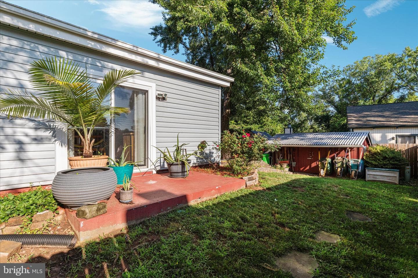 4104 Hamlin Avenue photo 34