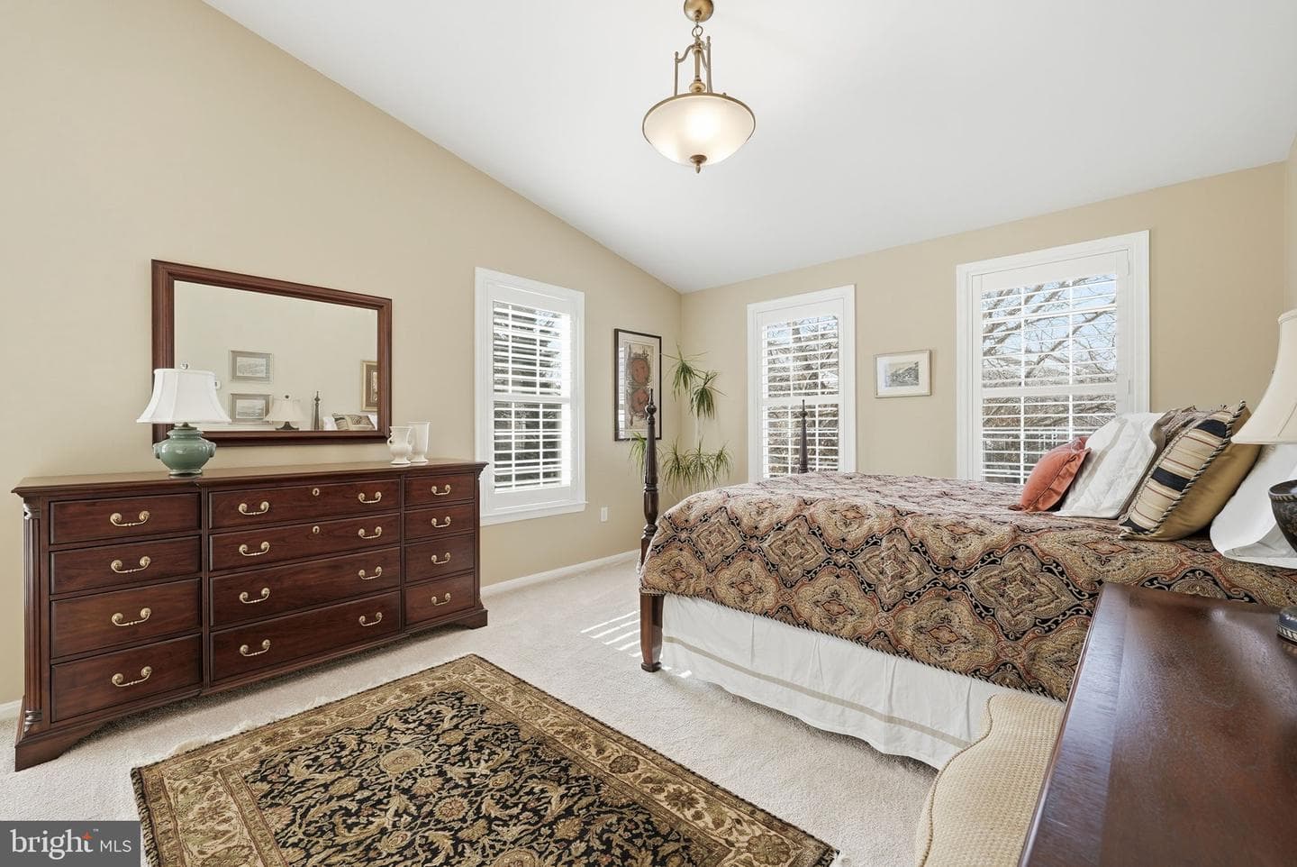6127 Donival Square photo 24
