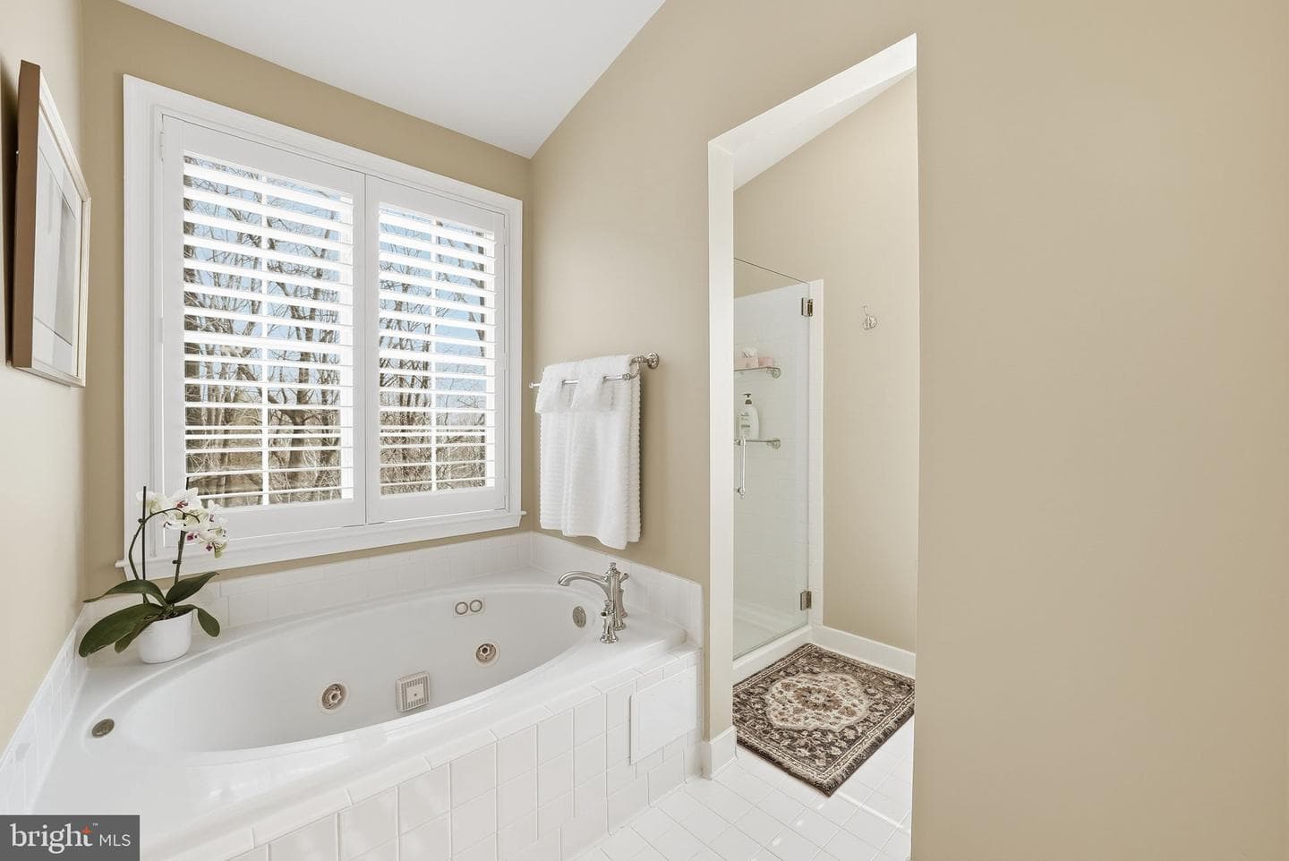 6127 Donival Square photo 30