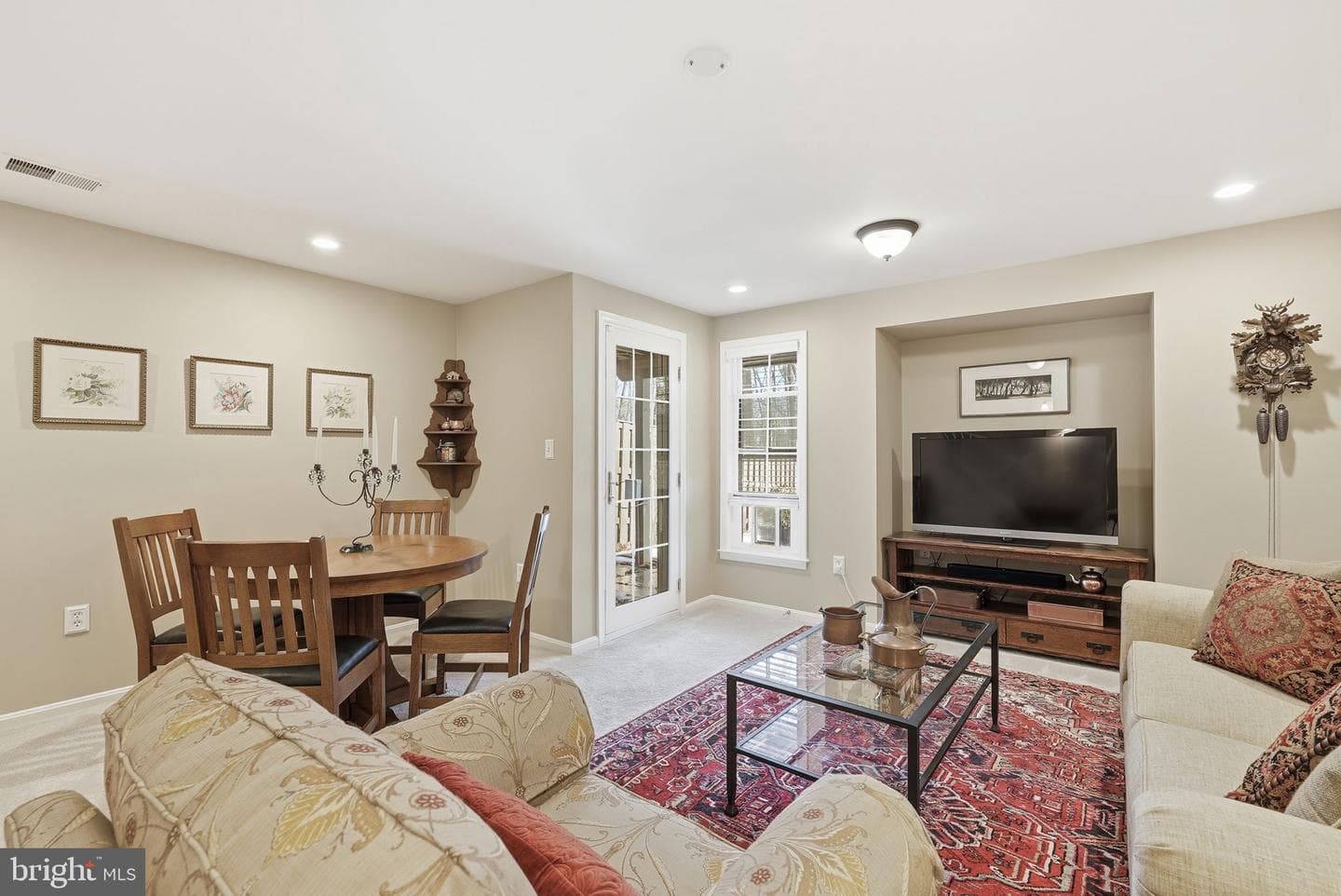 6127 Donival Square photo 36