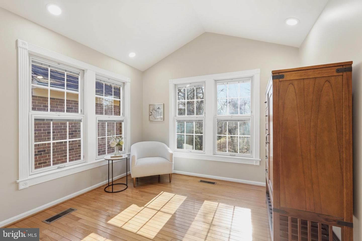 1472 Park Garden Lane photo 34