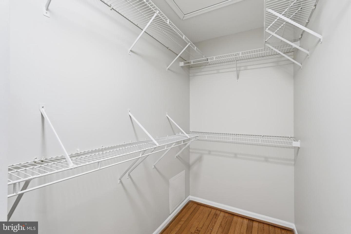 1472 Park Garden Lane photo 37