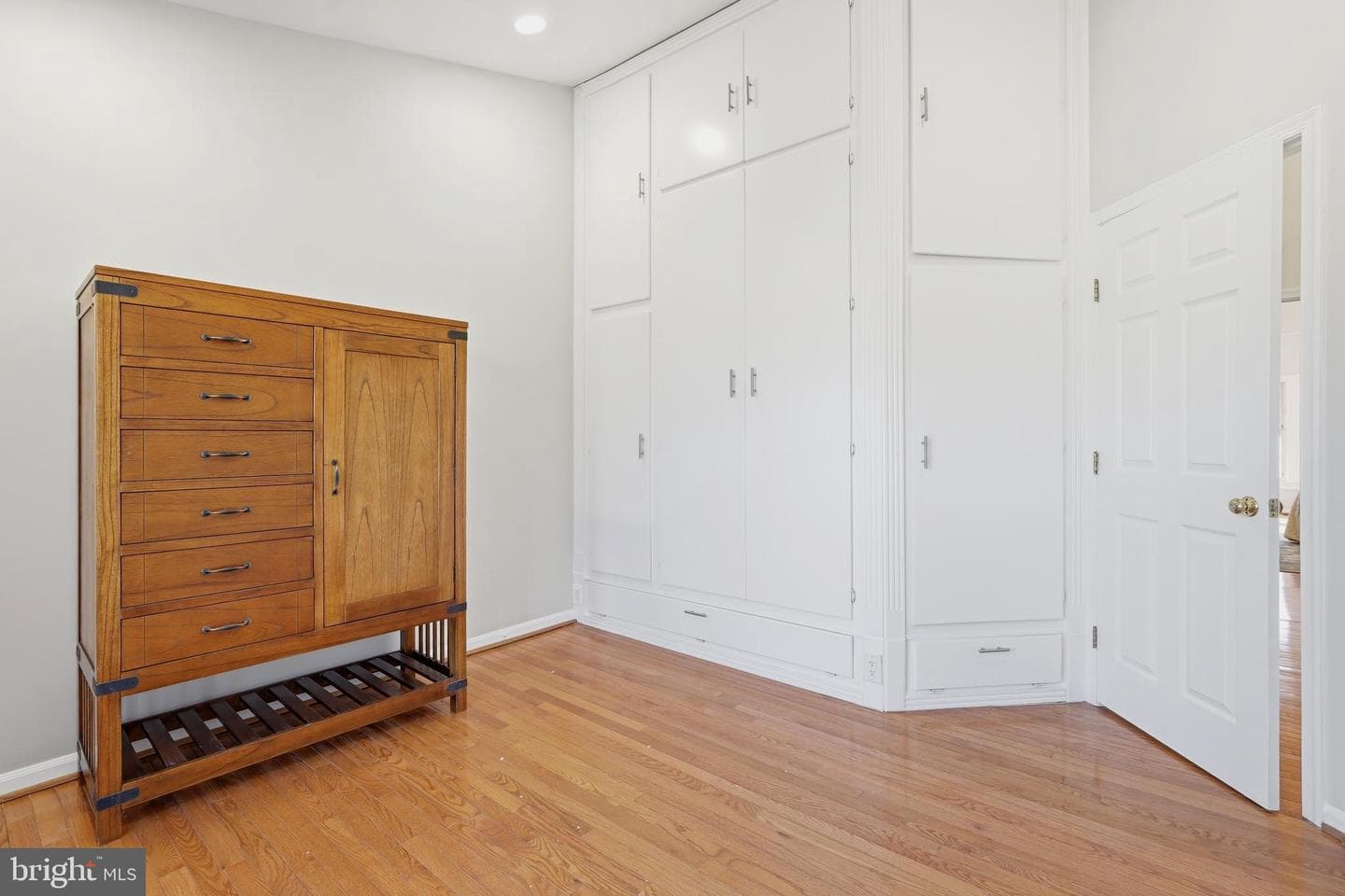 1472 Park Garden Lane photo 43