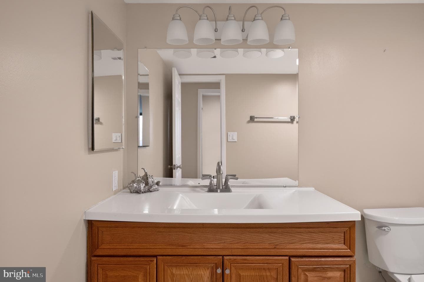 3709 S George Mason Drive #406-E photo 27