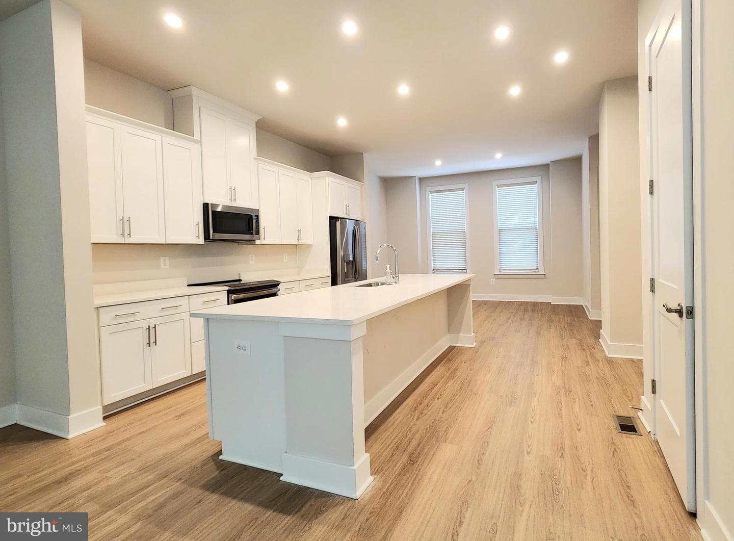2391 Liberty Loop photo 15