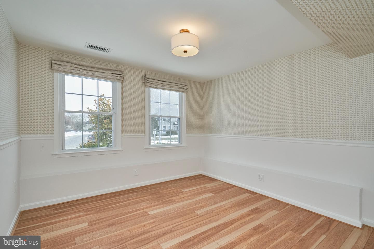 13715 Eastcliff Circle photo 27
