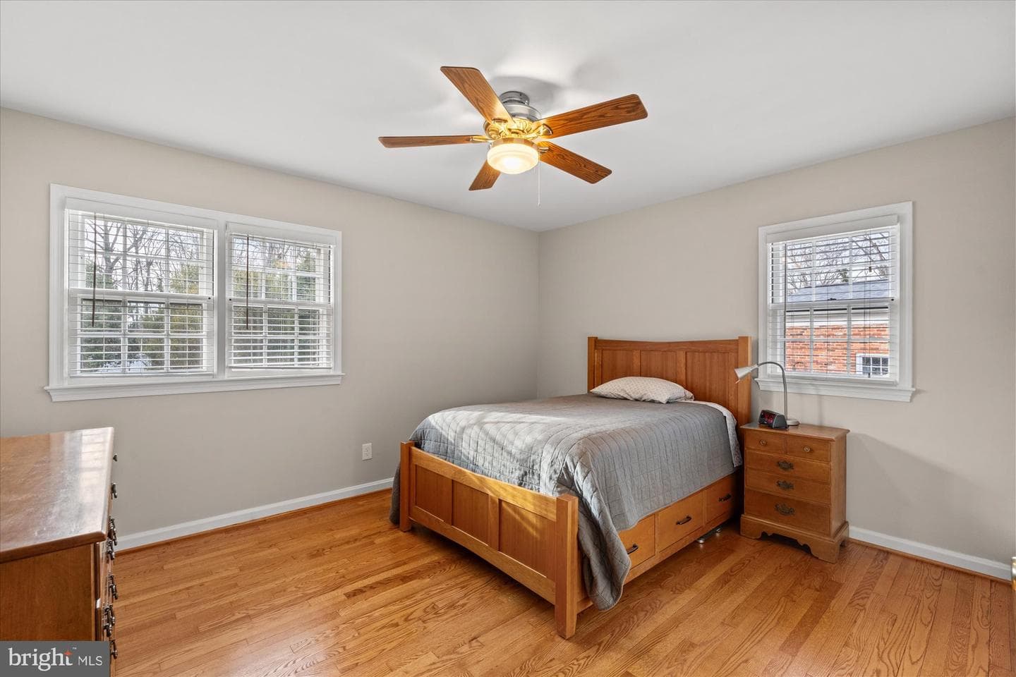 7912 Bainbridge Road photo 18