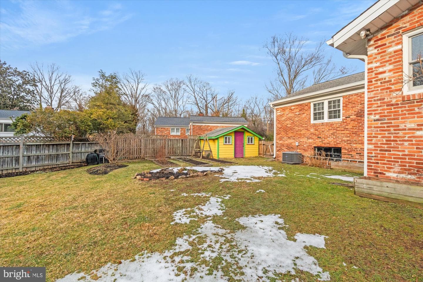 7912 Bainbridge Road photo 5