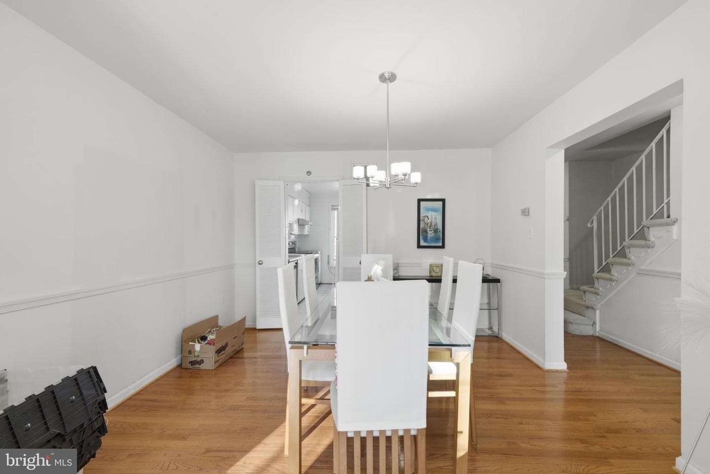 7227 Evanston Road photo 11