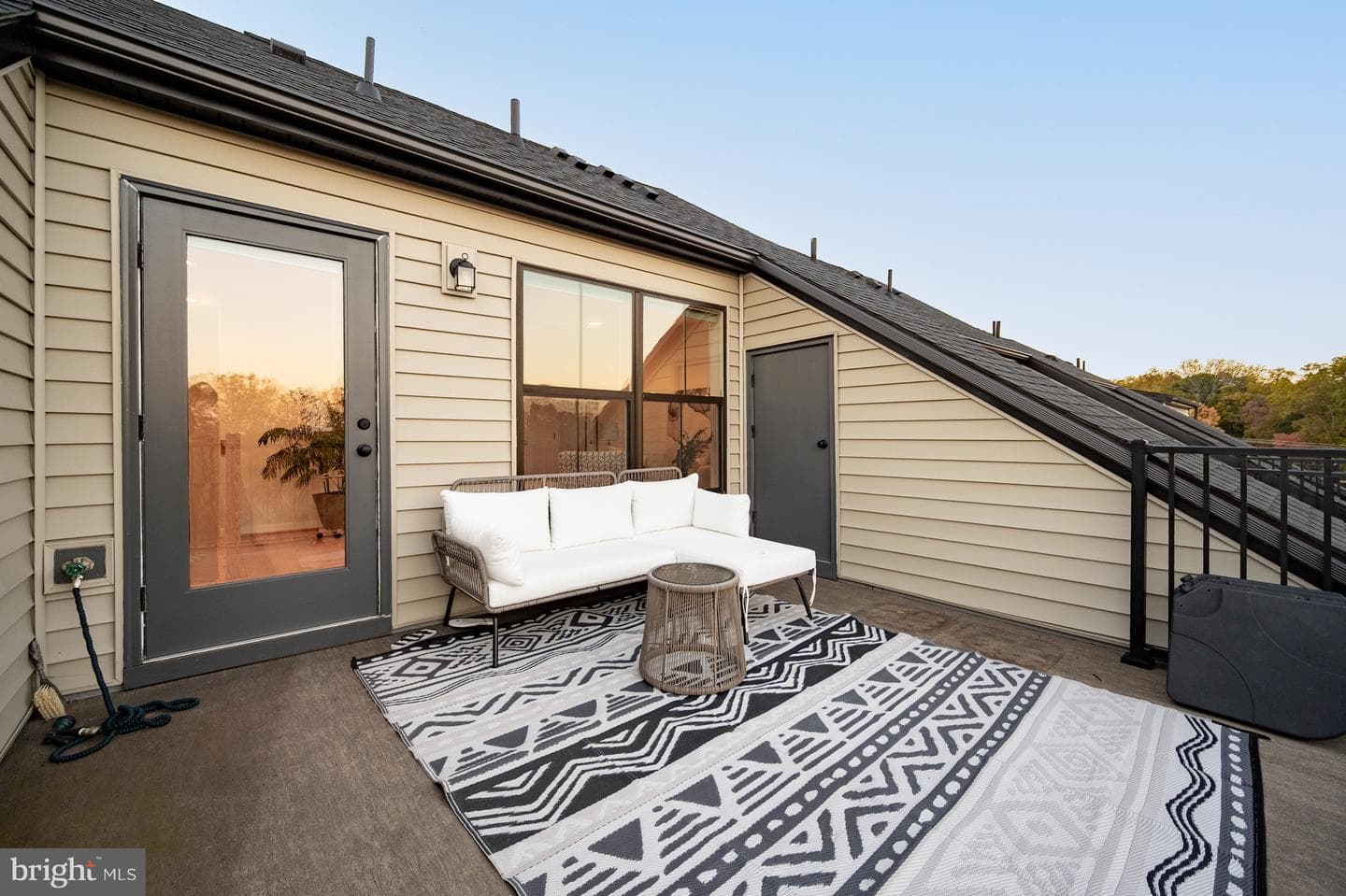 5509 Valmarana Way photo 44