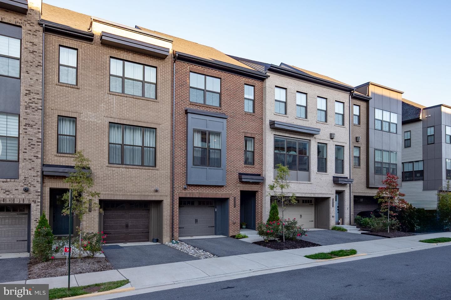 5509 Valmarana Way photo 70