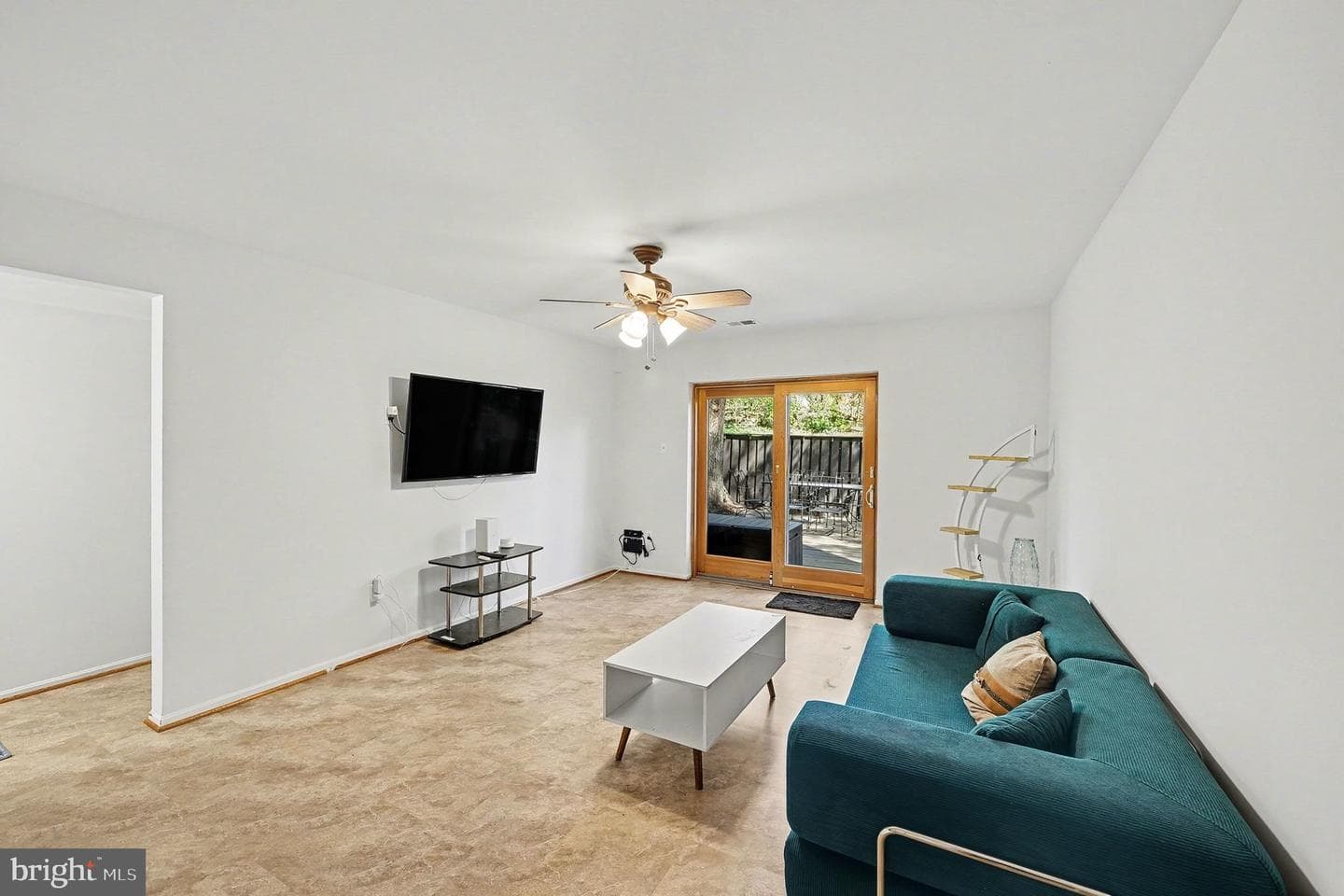 11040 Saffold Way photo 20