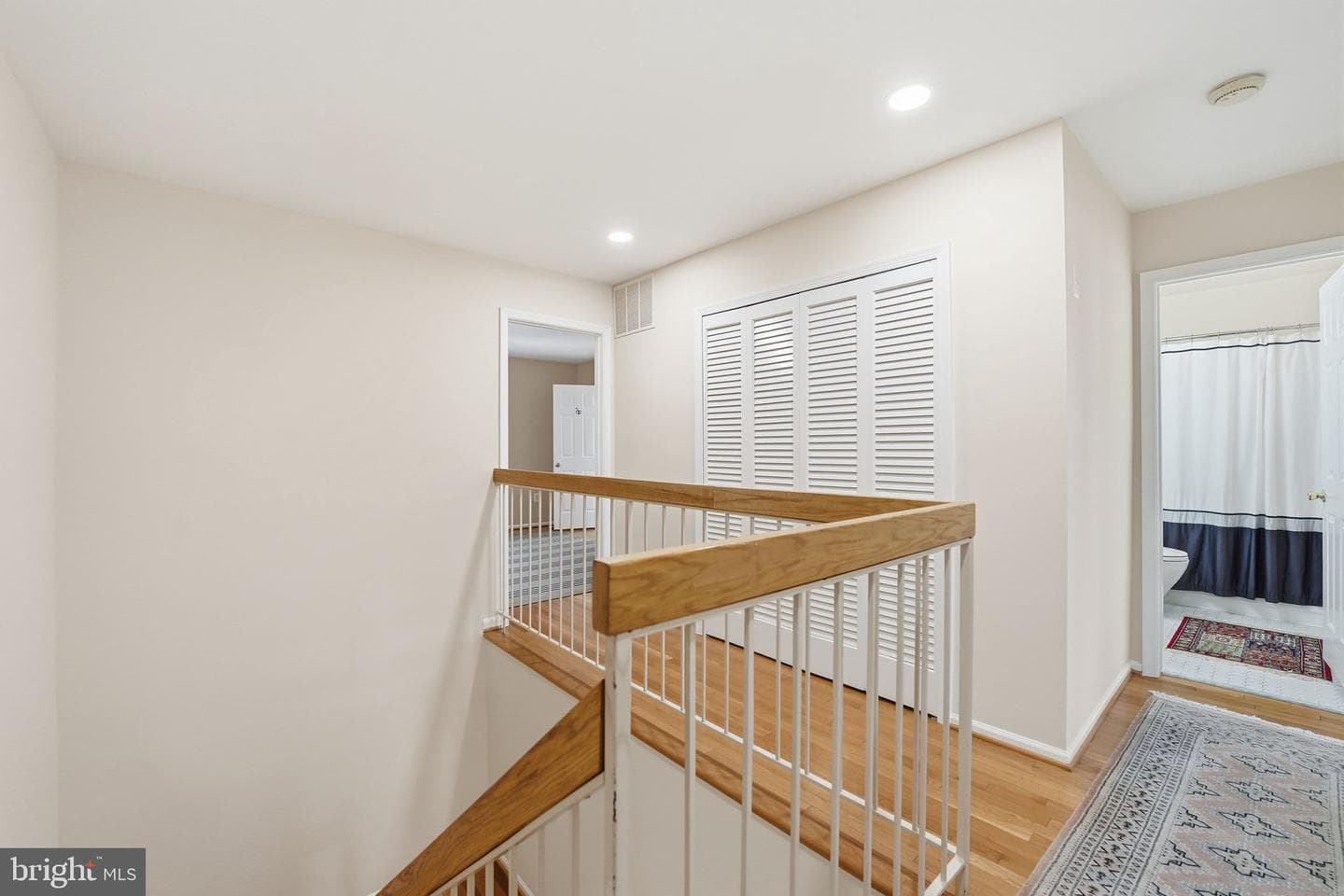1566 Westmoreland Street photo 33