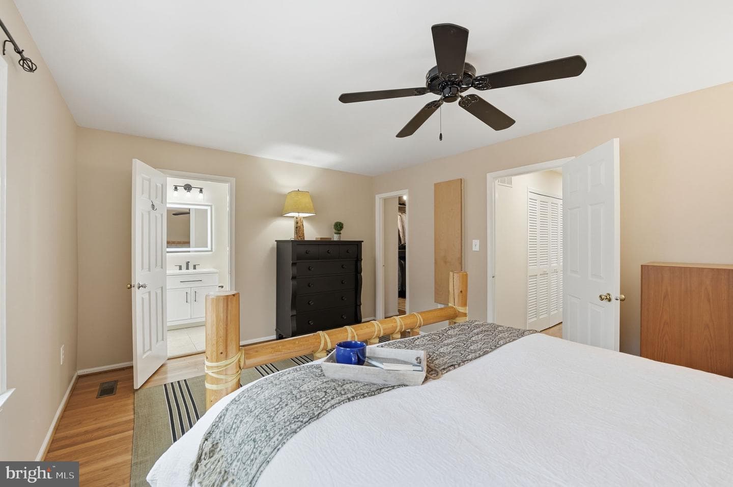 1566 Westmoreland Street photo 37