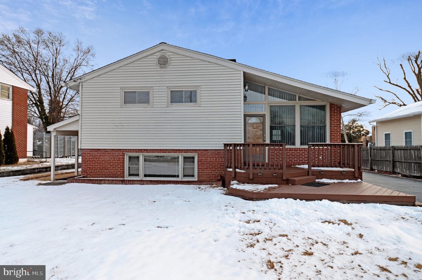 6323 Hillcrest Place photo 1