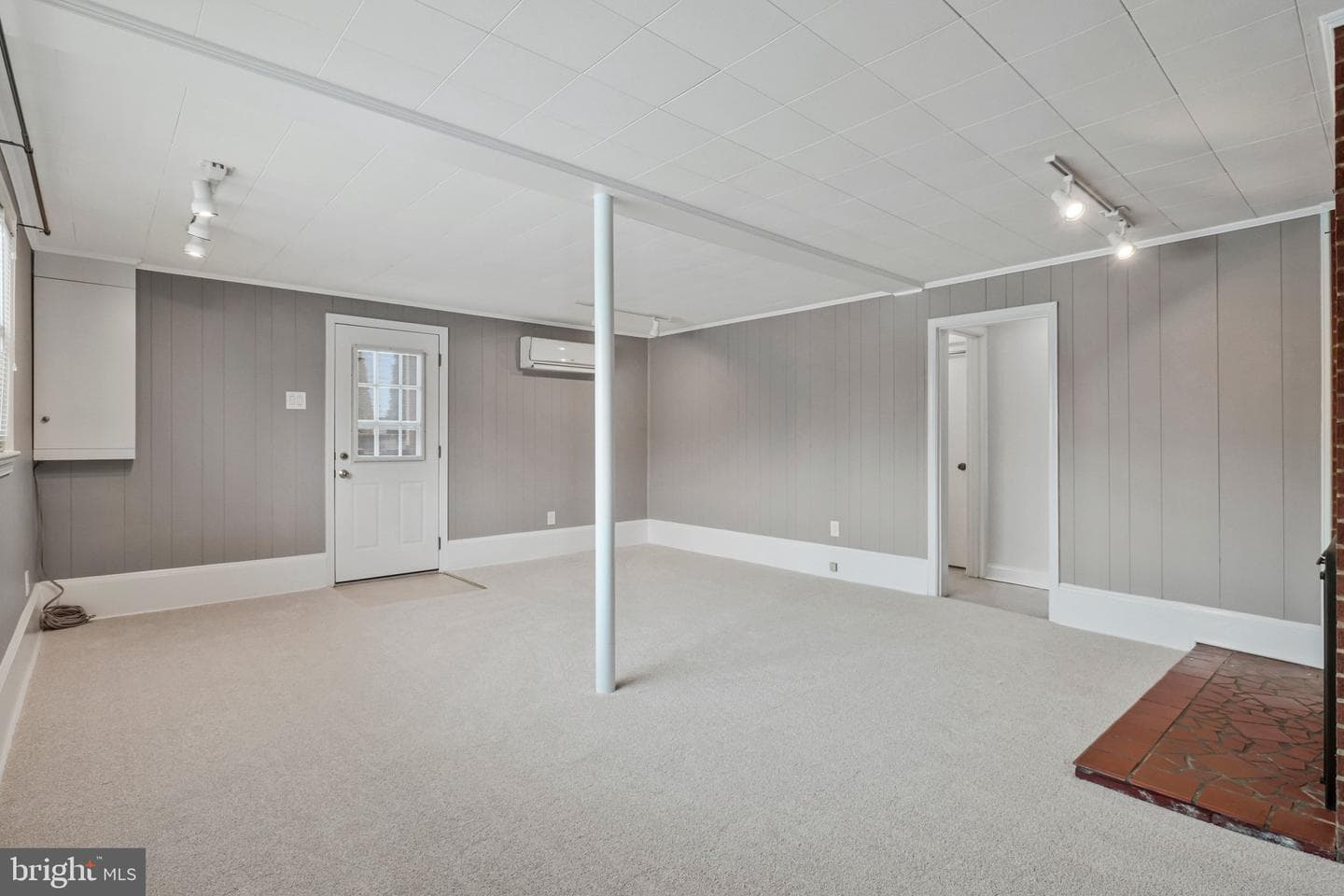 6323 Hillcrest Place photo 18