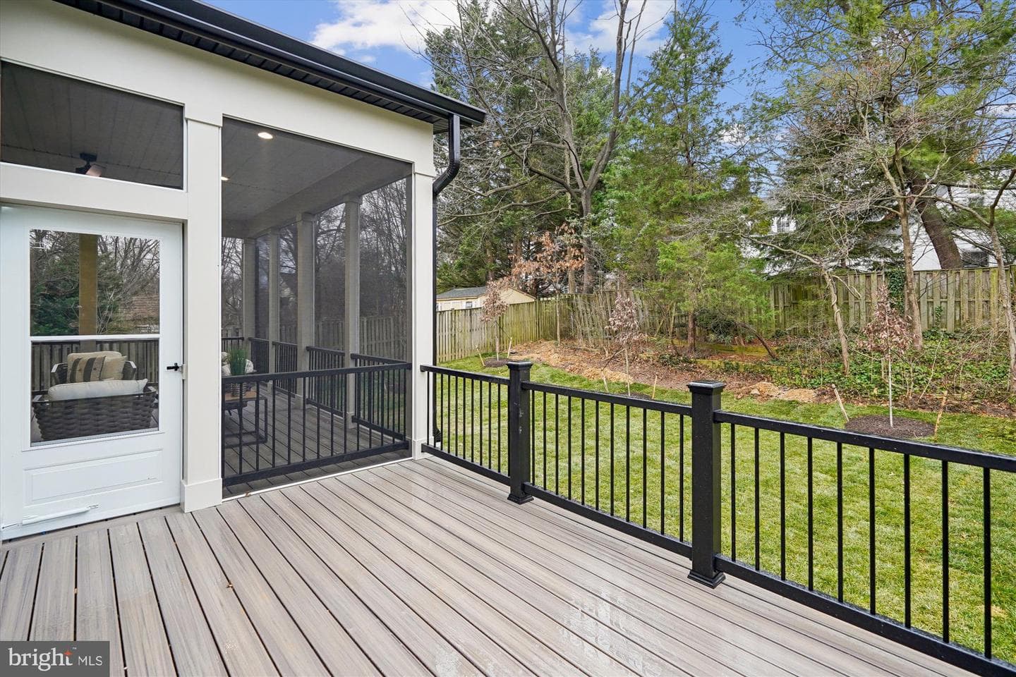 6707 Hallwood Avenue photo 42