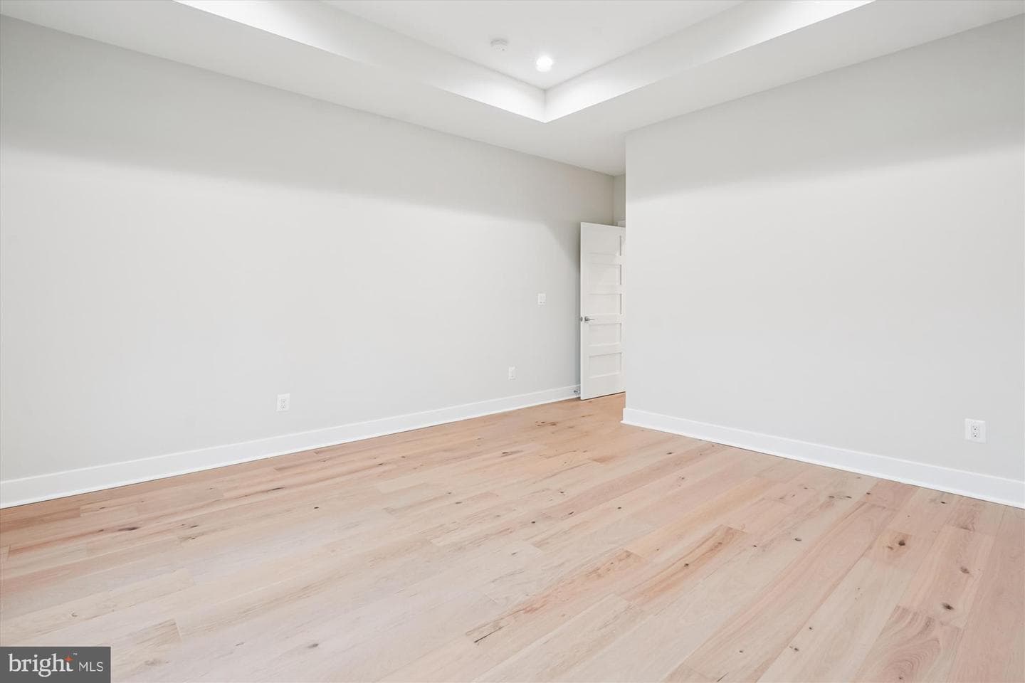 6707 Hallwood Avenue photo 63