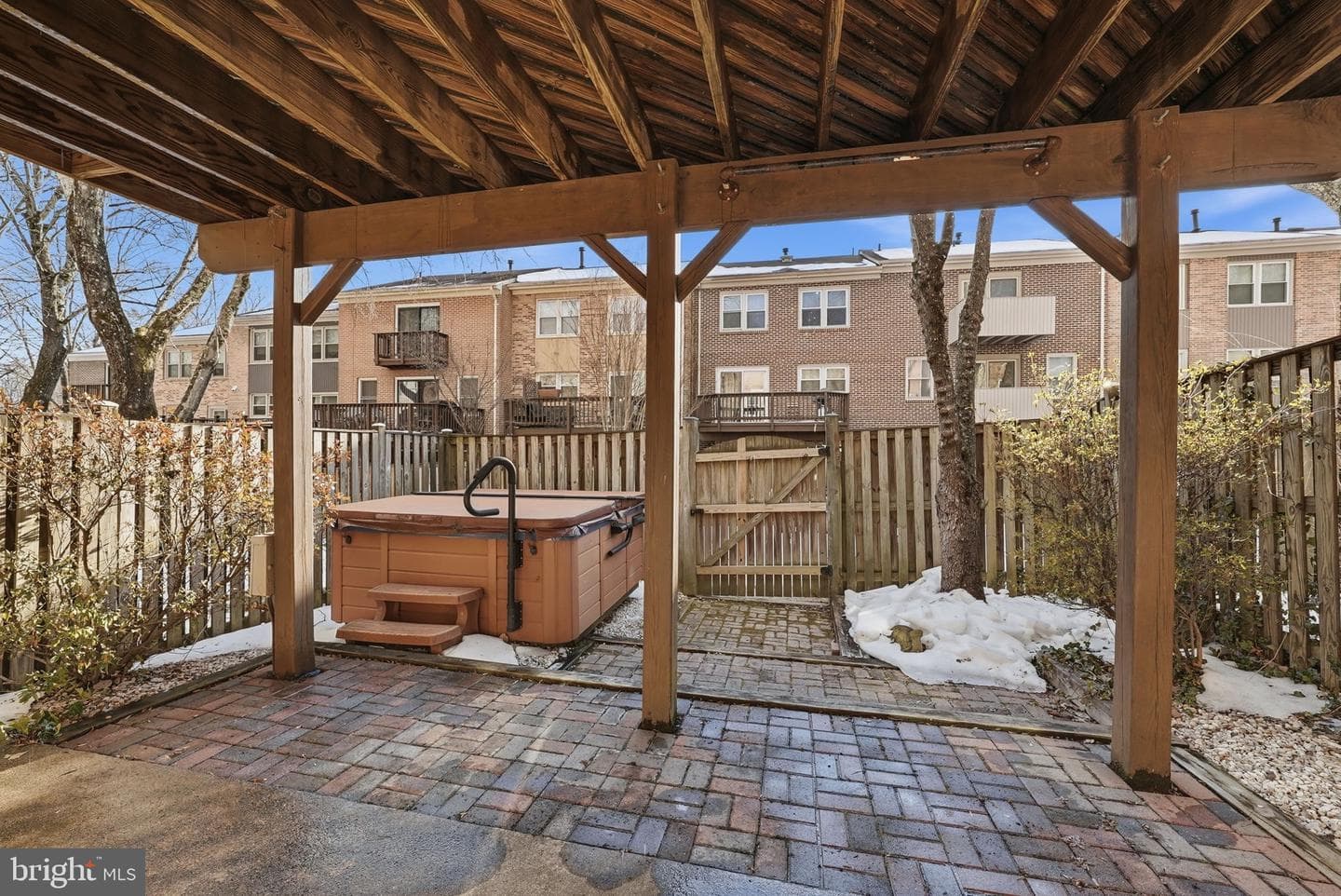 8309 Highcliffe Court photo 24