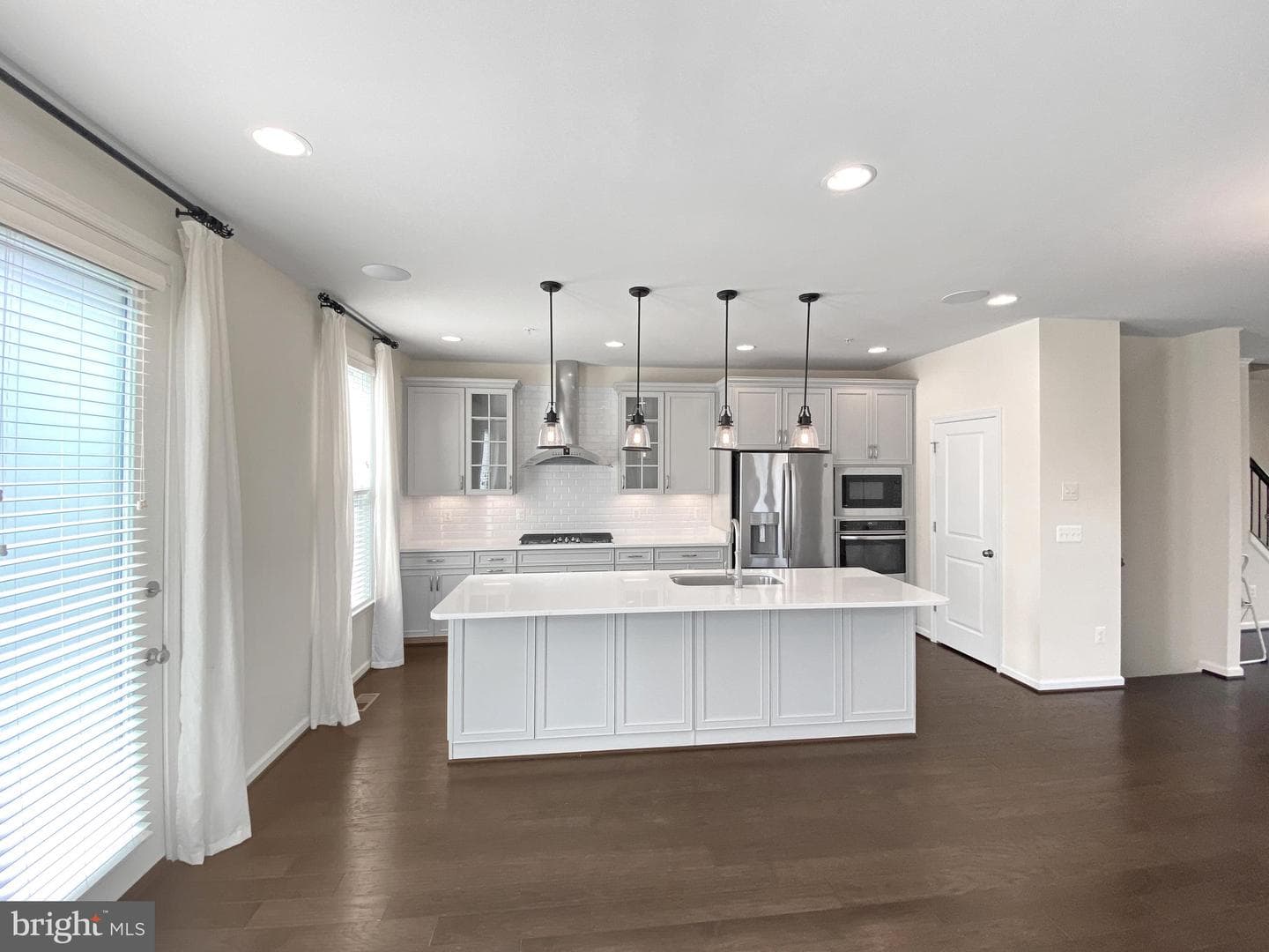 4967 Lakeside Crossing photo 16