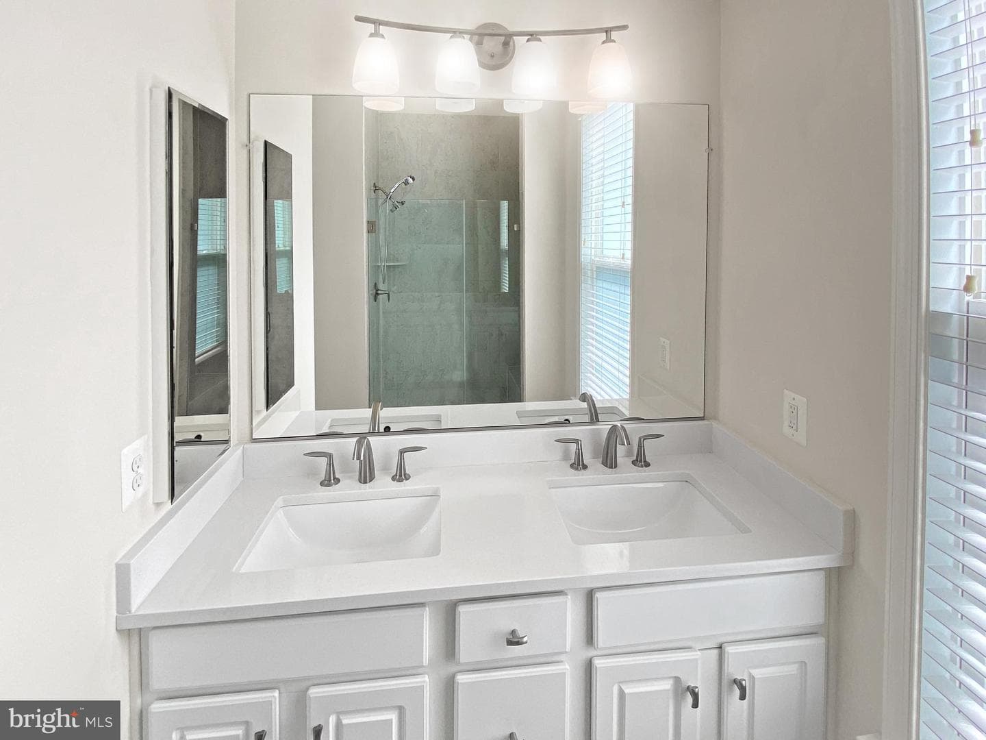 4967 Lakeside Crossing photo 26