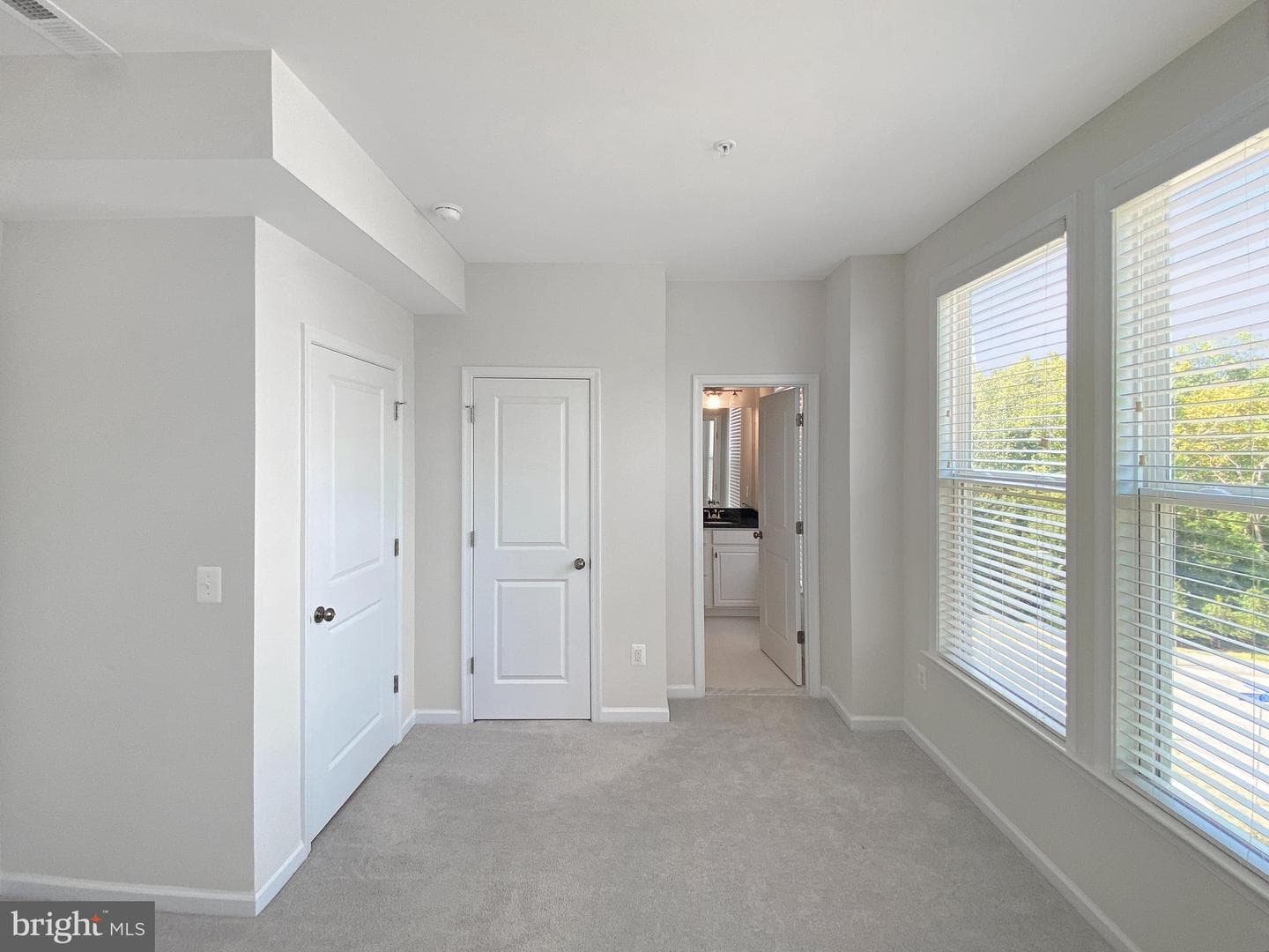 4967 Lakeside Crossing photo 29