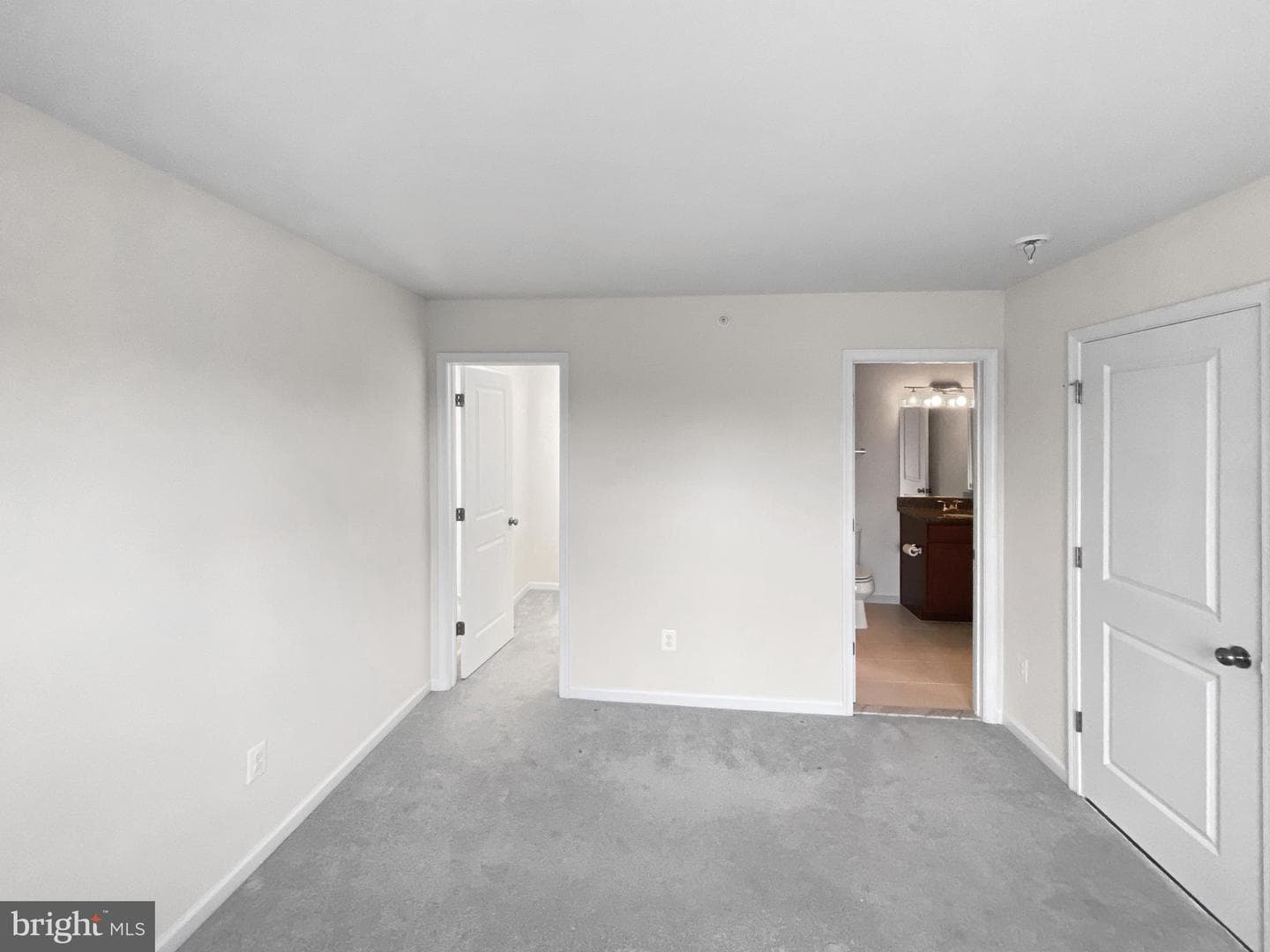 4967 Lakeside Crossing photo 35