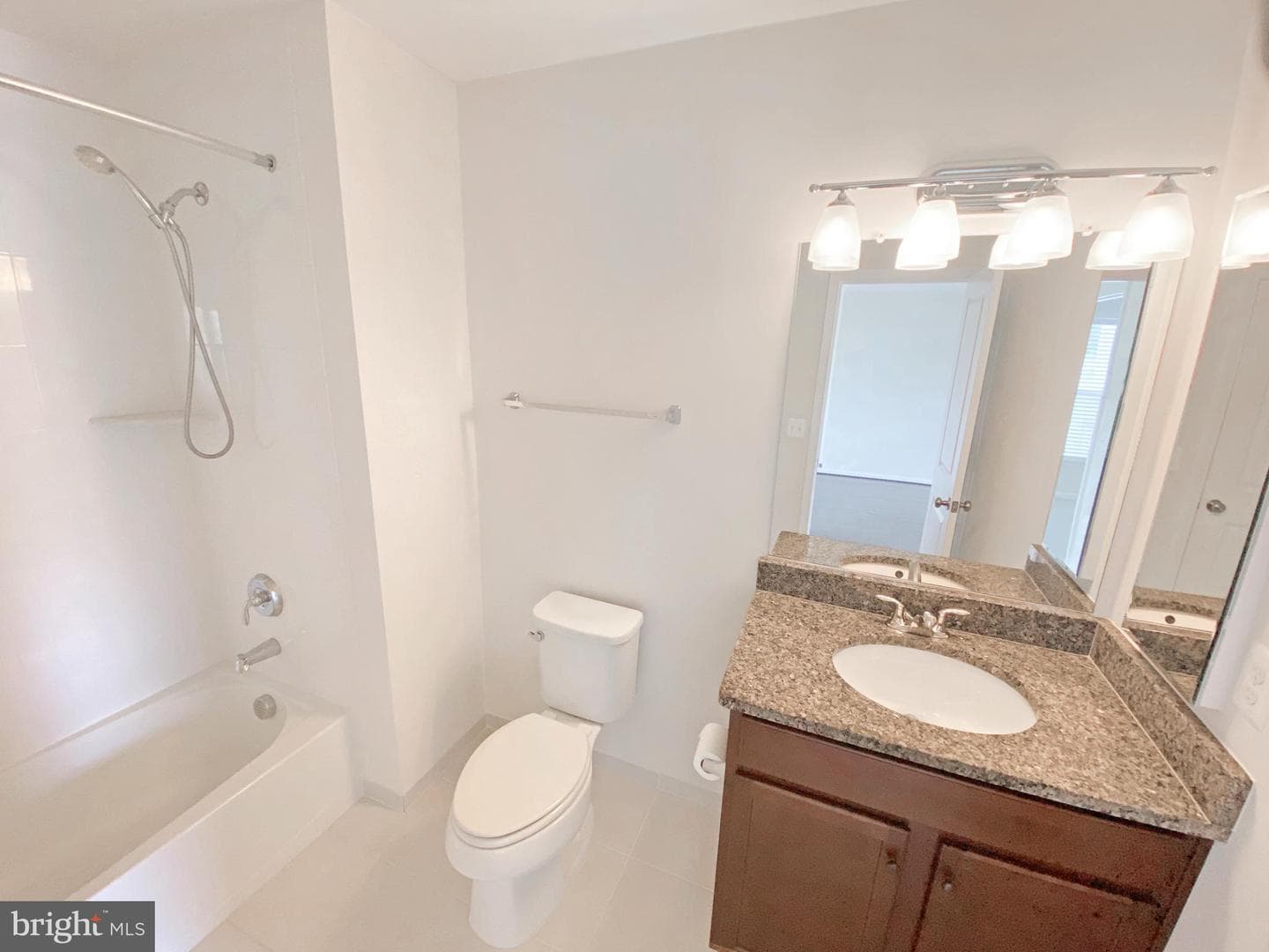 4967 Lakeside Crossing photo 37