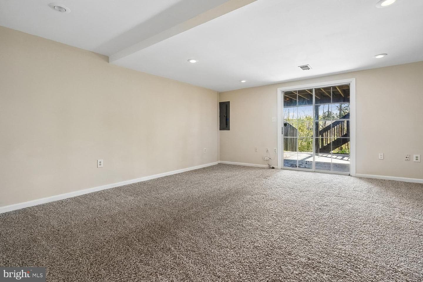 14033 Betsy Ross Lane photo 27
