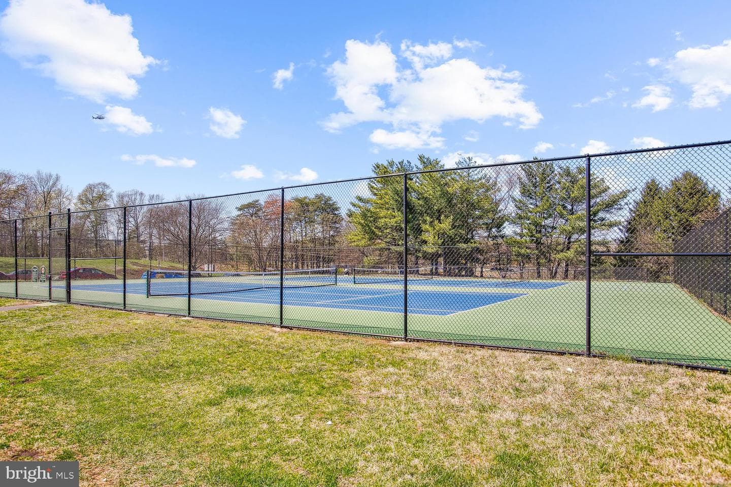 14033 Betsy Ross Lane photo 32